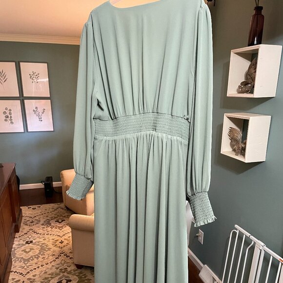 Olivia Maxi Dress - Picture 7 of 7